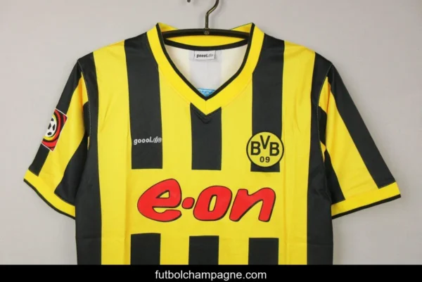 Retro 00_01 Borussia Dortmund Home Jersey - Image 6