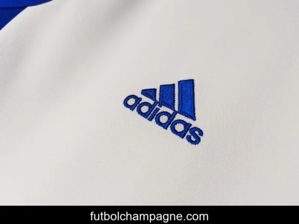 Retro 2004 Greece Away Soccer Jersey - Image 7