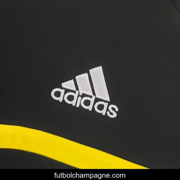 Vintage Real Madrid 11_12 Goalkeeper Black Jersey - Image 9