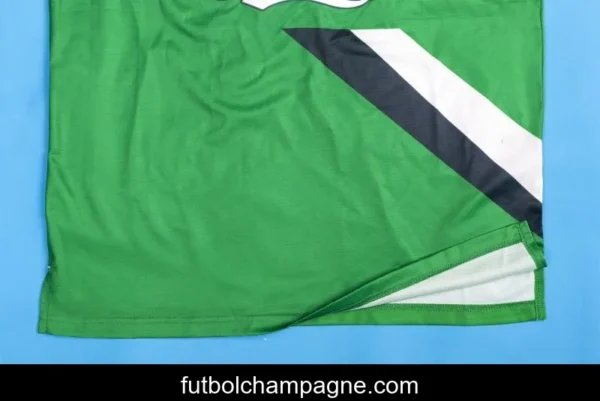Retro 99_00 Liverpool Away Soccer Jersey - Image 9