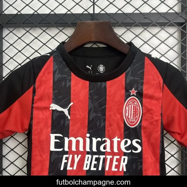 25_26 Kids AC Milan Home Size 16-28 Jersey - Image 5