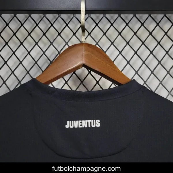 Retro 12_13 Juventus Black Away Jersey - Image 7
