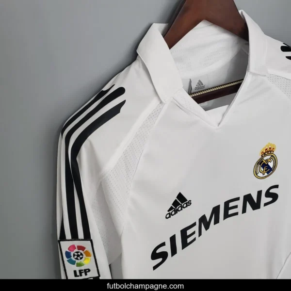 Retro long sleeve Real Madrid 05_06 home Soccer Jersey - Image 7