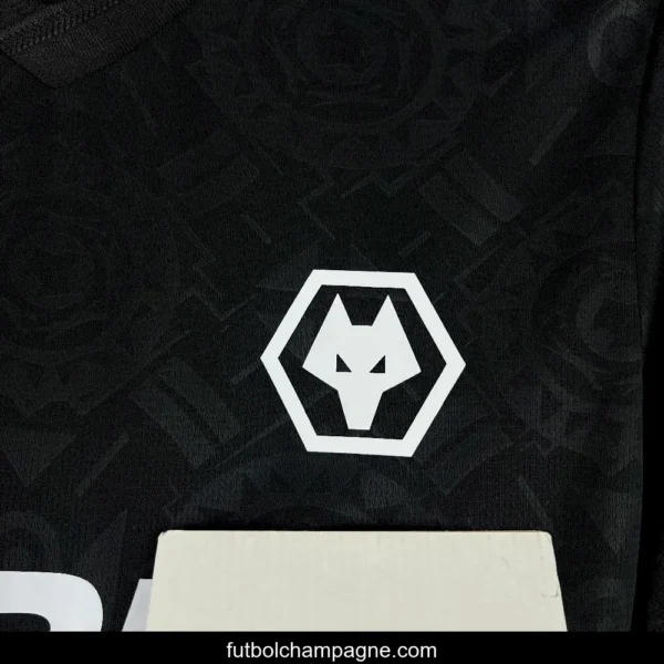 2025_26 Wolverhampton Wanderers Goalkeeper Black Jersey - Image 4