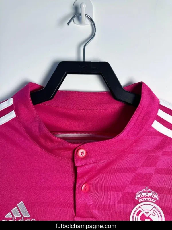 Retro 14_15 Real Madrid Away Pink Long Sleeve Jersey - Image 4