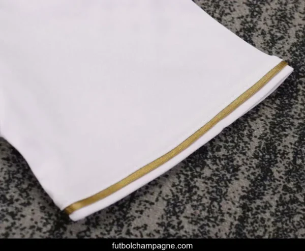 Retro Kids 11_12 Real Madrid Home Jersey - Image 9