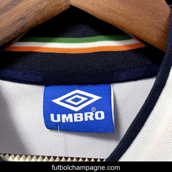 Retro 2002 Ireland Away Jersey - Image 9