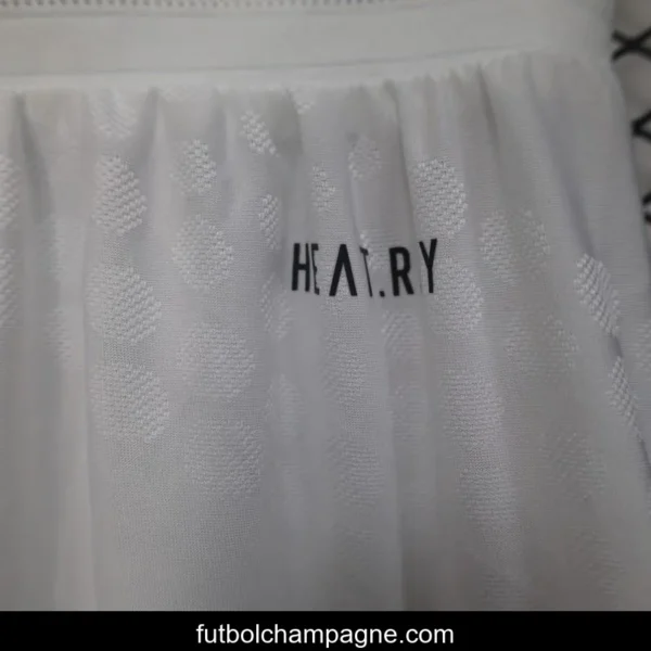 Player Version 25_26 Juventus Home Shorts - Image 7