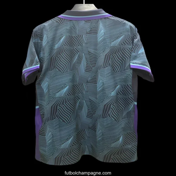 25_26 Tottenham Grey with Geometric Pattern Jersey - Image 3