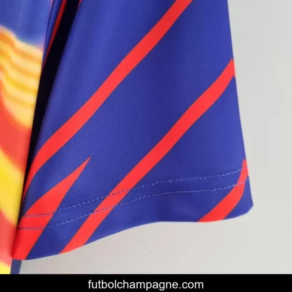 Retro Barcelona 93_94 Romario Jersey - Image 6