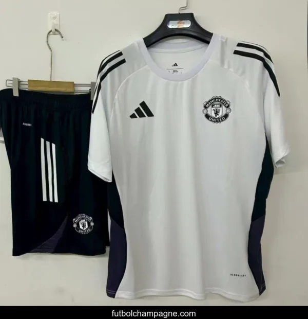 25_26 Manchester United Pre-Match Training Jersey White+ Shorts - Image 3