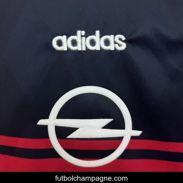 Retro 97_99 Kids Bayern Munich Home Size 16-28 Jersey - Image 4