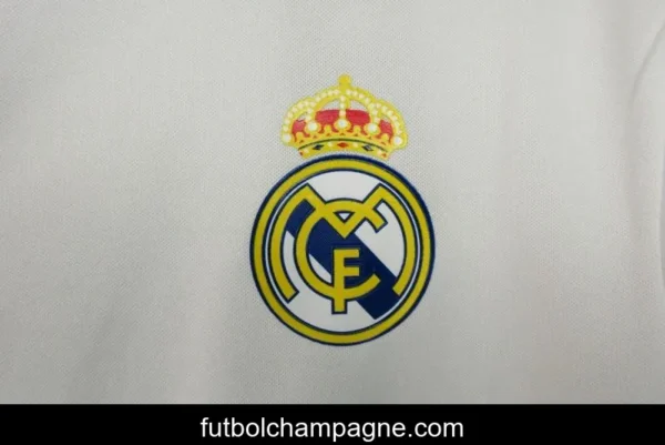 Retro 16_17 Real Madrid Home Long Sleeve Jersey - Image 6