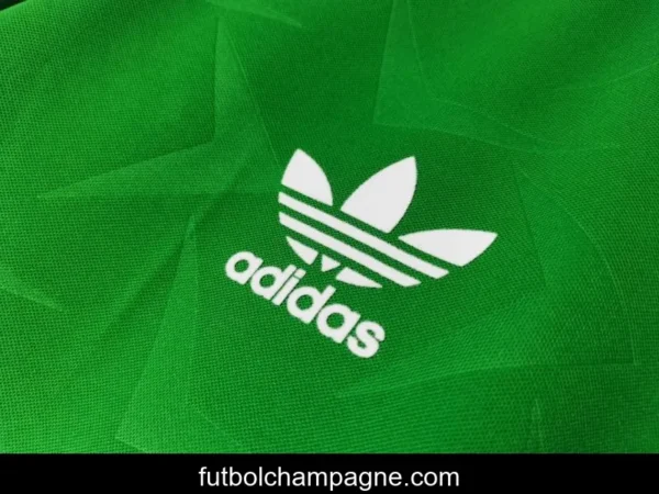 Retro 1990_92 Ireland Home Soccer Jersey - Image 7