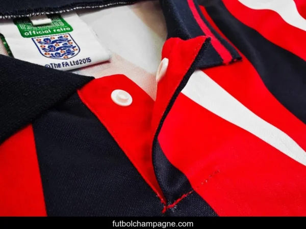 Retro 1992 England Away Red Jersey - Image 7