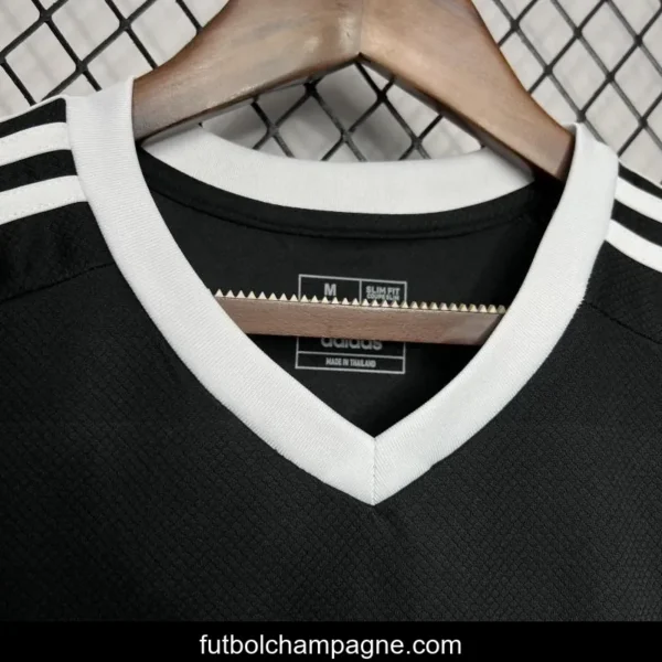 24_25 Manchester United Fourth Goalkeeper Jersey - Image 9