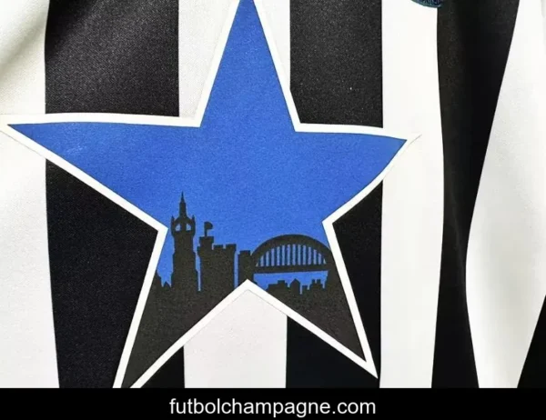 Retro 93_95 Newcastle United Home Jersey - Image 7