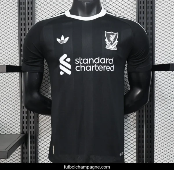 Player Version 25_26 Liverpool Black Goalkeeper Jersey - Image 9