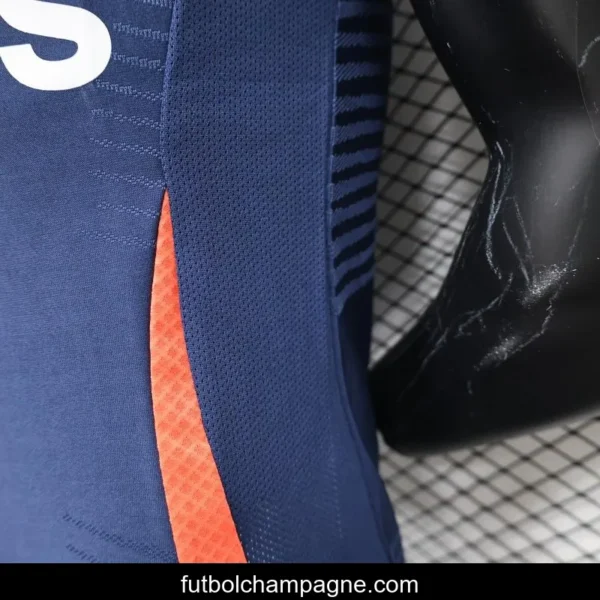 Player Version 24_25 Manchester United Navy Pre-Match Jersey - Image 9