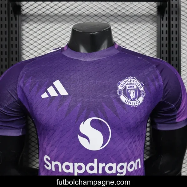 25_26 Player Version Manchester United Special Edition - Image 9