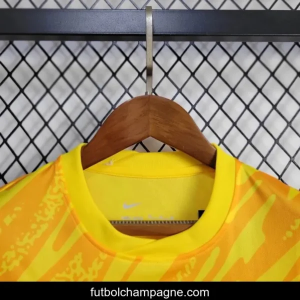 24_25 Kids Tottenham Hotspur Yellow Goalkeeper Jersey - Image 7