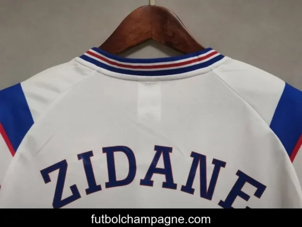 Retro 1996 France Away Soccer Jersey - Image 8