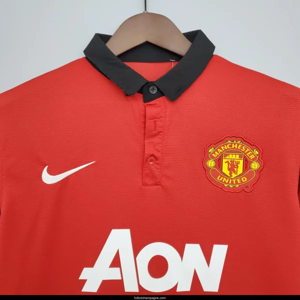 Retro 13_14 Manchester United home Soccer Jersey - Image 8