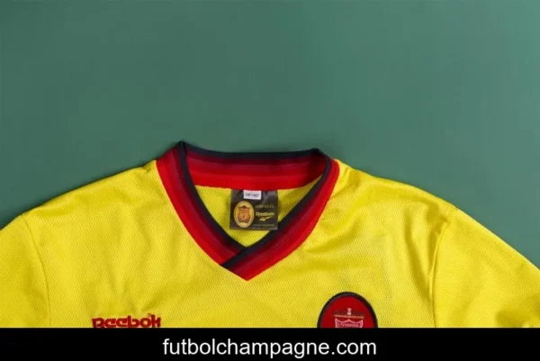 Retro 97_99 Liverpool Away Soccer Jersey - Image 10