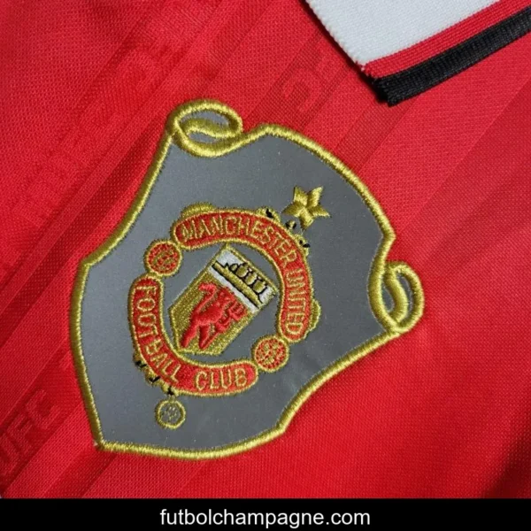 Retro 99_00 Manchester United Home Jersey - Image 9