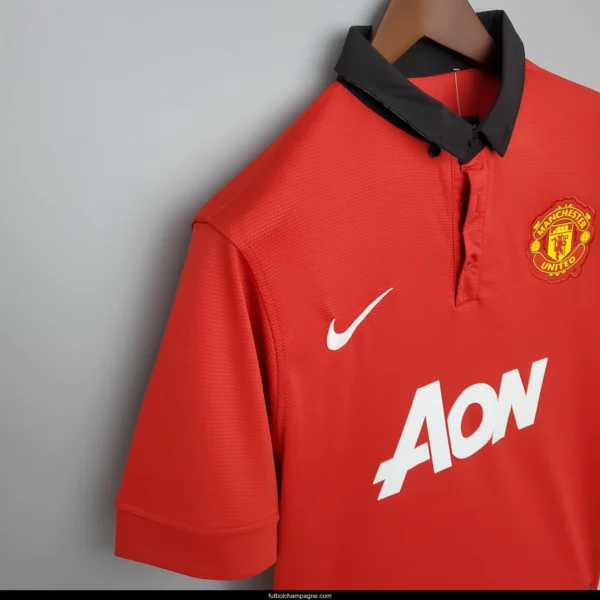 Retro 13_14 Manchester United home Soccer Jersey - Image 9