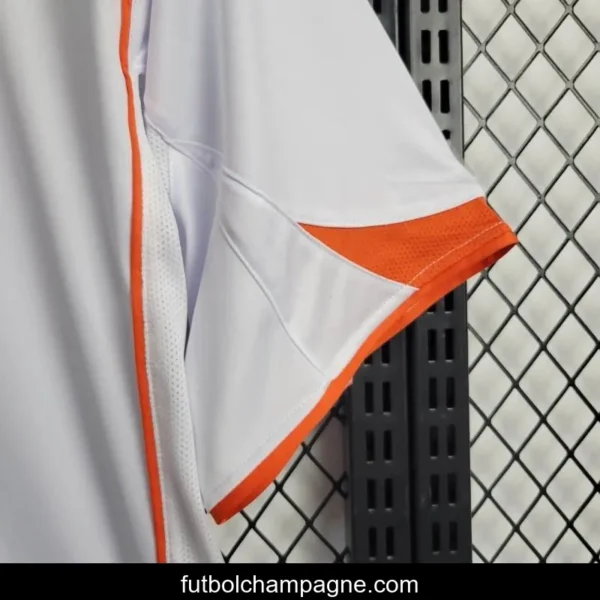 Retro 2004 Netherlands Away Jersey - Image 6