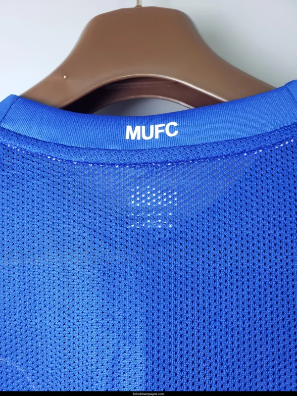 Retro 08_09 Manchester United Third Blue long sleeve Soccer Jersey - Image 8