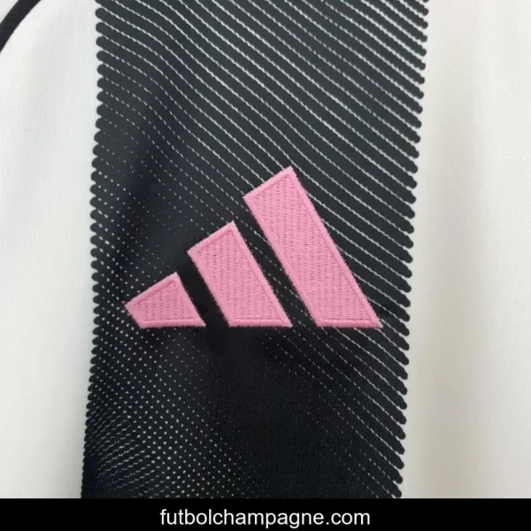 25_26 Juventus Home Jersey - Image 9