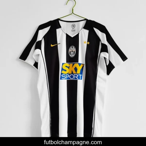 Retro 2004_05 Juventus Home Soccer Jersey - Image 9