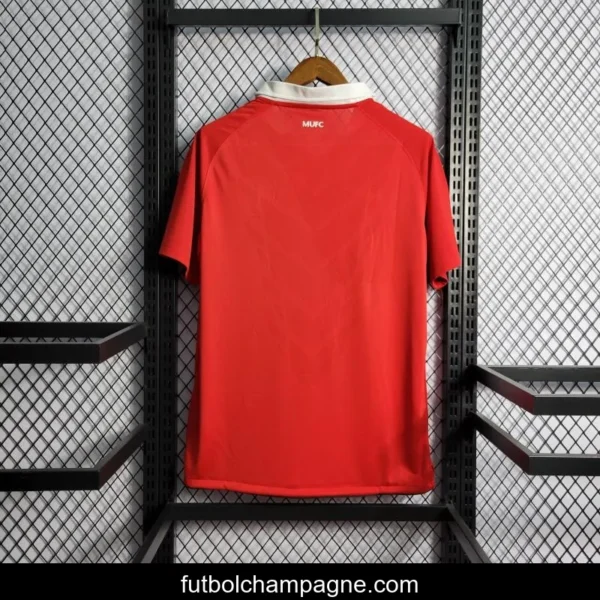 Retro 10-11 Manchester United Home Jersey - Image 12