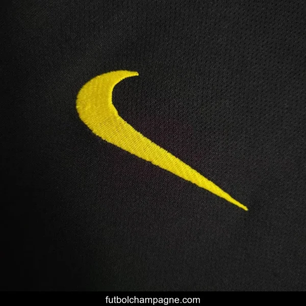 Retro 11_12 Barcelona Black Away Jersey - Image 8