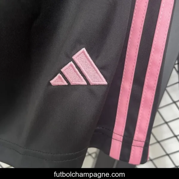 25_26 Juventus Home Shorts - Image 6