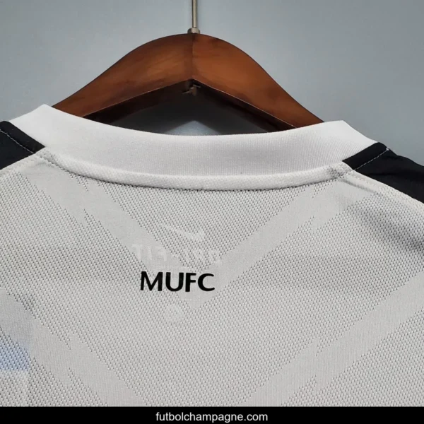 Retro 10_11 Manchester United in the Champions League version away Soccer Jersey - Image 12