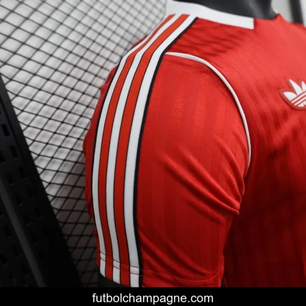 Player Version 25_26 Manchester United Icon Red Jersey - Image 9
