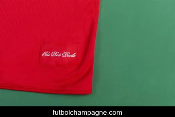 Retro 07_08 Manchester United Home Soccer Jersey - Image 12