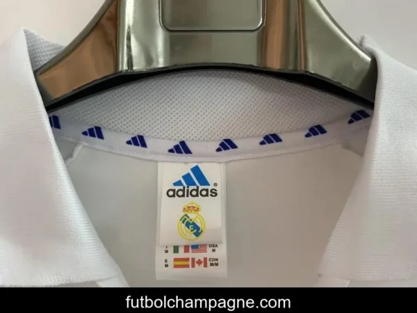 Retro 01_02 Real Madrid Home Jersey League Version With Sponsor - Image 9