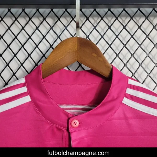 Retro 14-15 Real Madrid Away Pink Jersey - Image 10