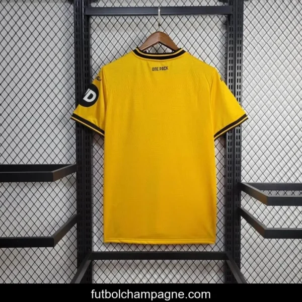24_25 Wolverhampton Wanderers Home Jersey - Image 9