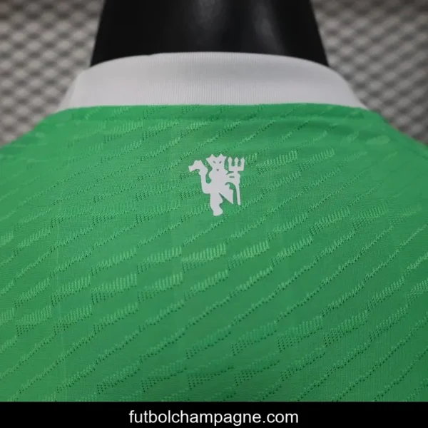 Player Version 25_26 Manchester United Green Goalkeeper Jersey - Image 12