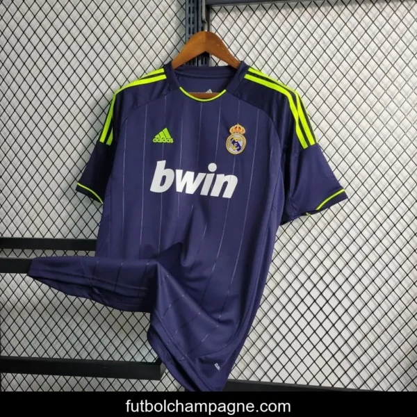Retro 2012-13 Real Madrid Away Black Jersey - Image 11