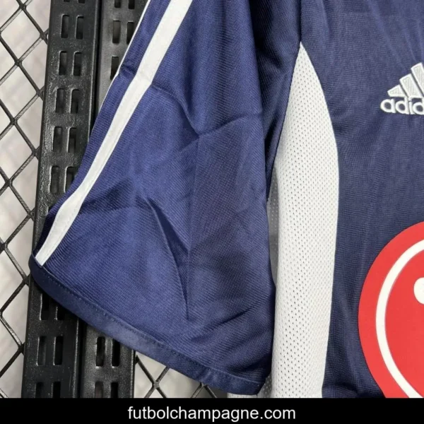 Retro 02_03 Universidad De Chile Home Jersey - Image 11