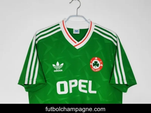 Retro 1990_92 Ireland Home Soccer Jersey - Image 11