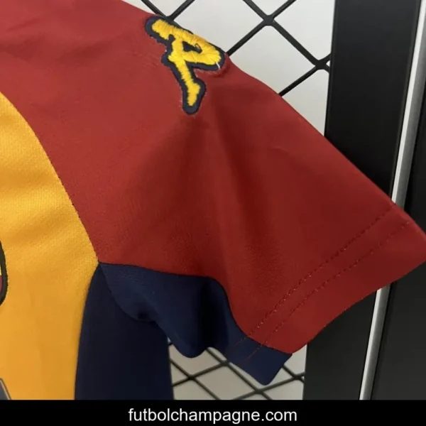Retro 01_02 Kids Roma Home Size 16-28 Jersey - Image 9