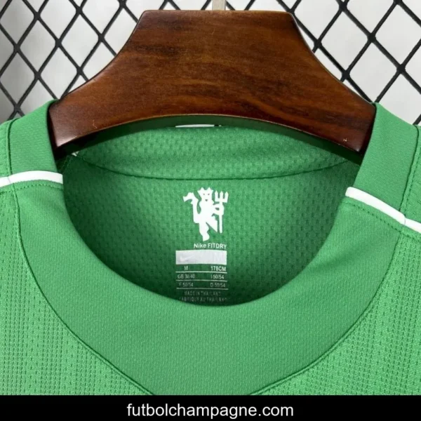 2007_08 Manchester United Green Goalkeeper Long Sleeves Retro Jersey - Image 10