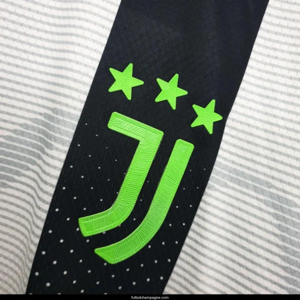 Retro 19_20 Juventus Forth Jersey - Image 8